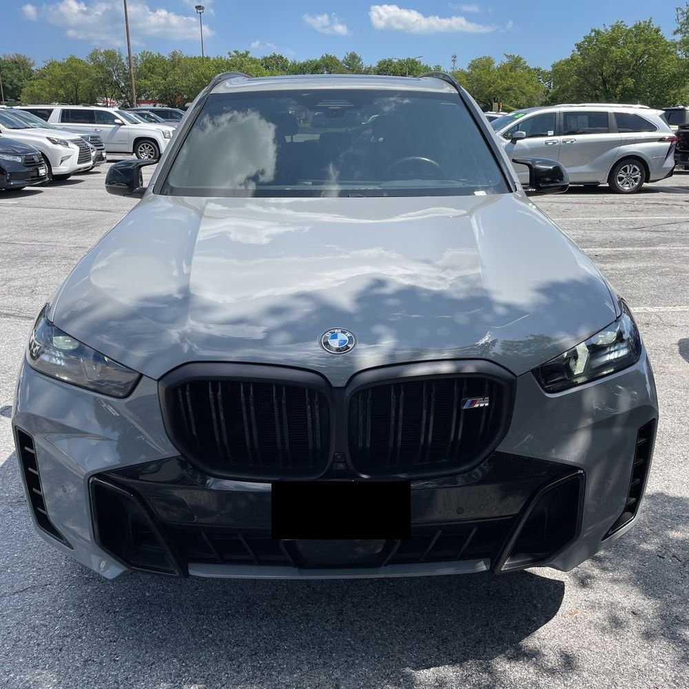 2024 BMW X5 M60i