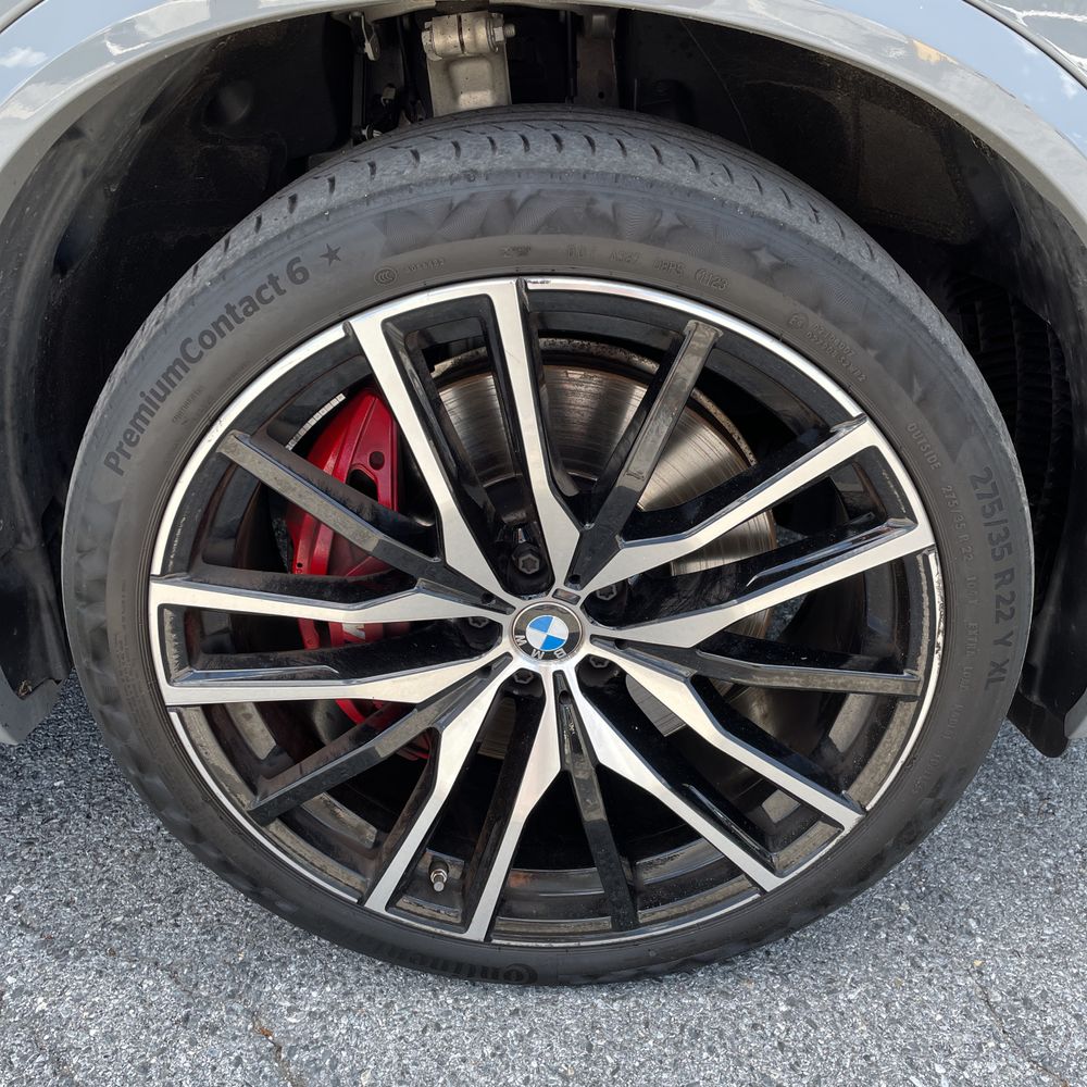 2024 BMW X5 M60i