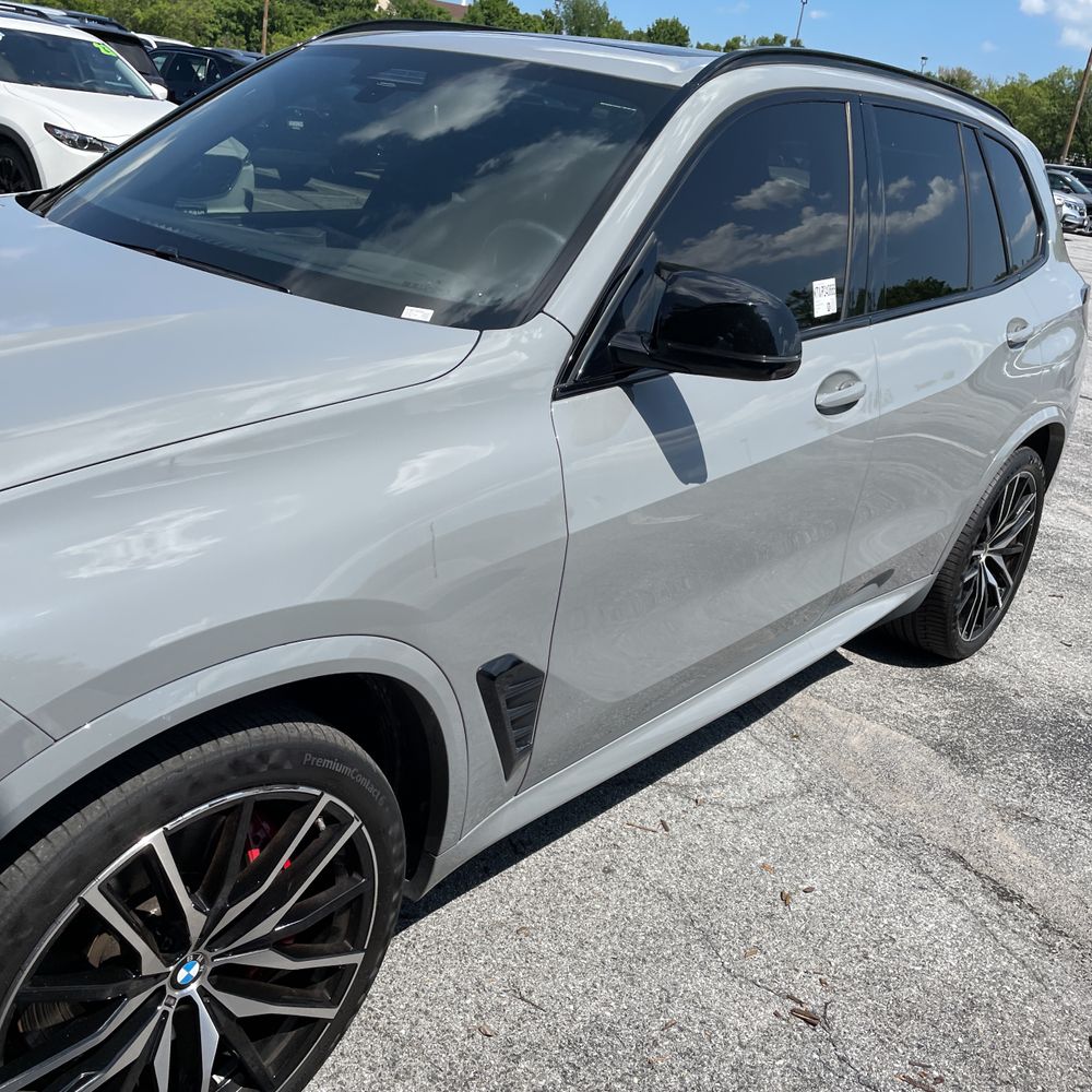 2024 BMW X5 M60i