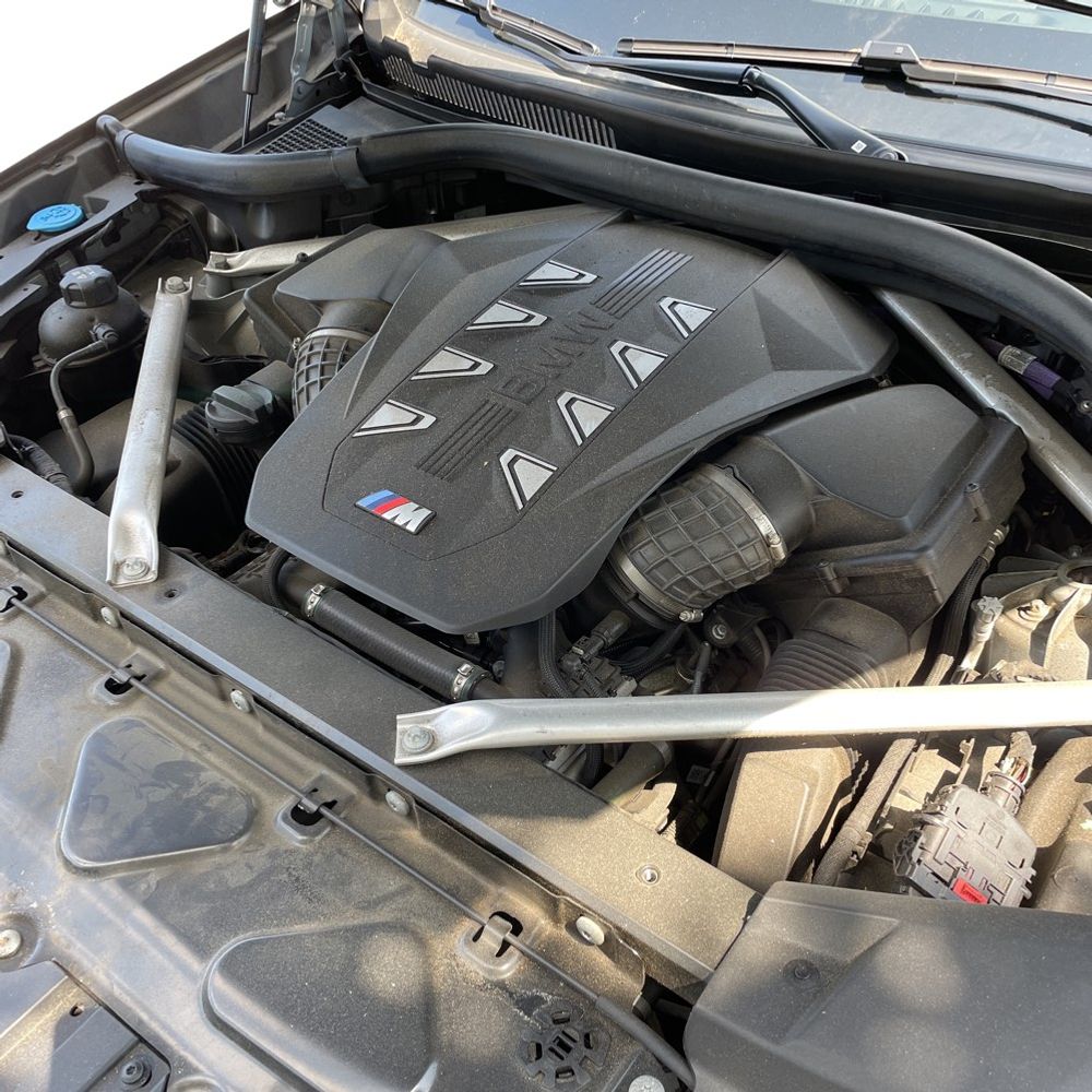 2024 BMW X5 M60i