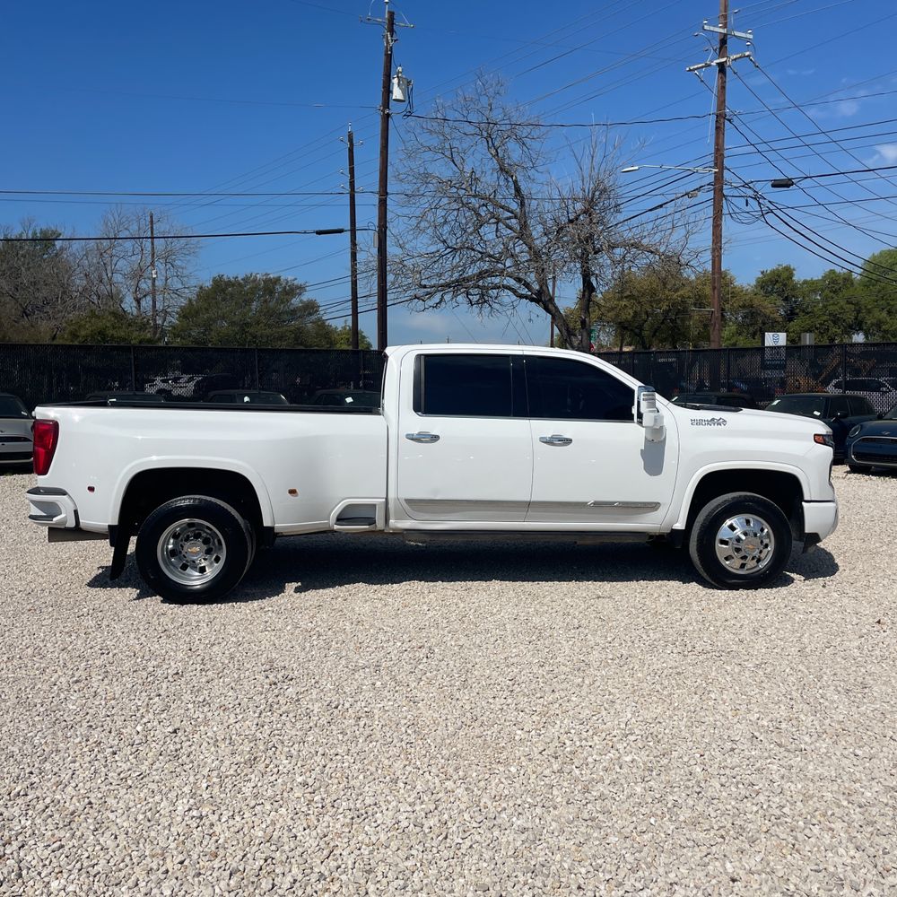 2024 Chevrolet Silverado 3500HD High Country