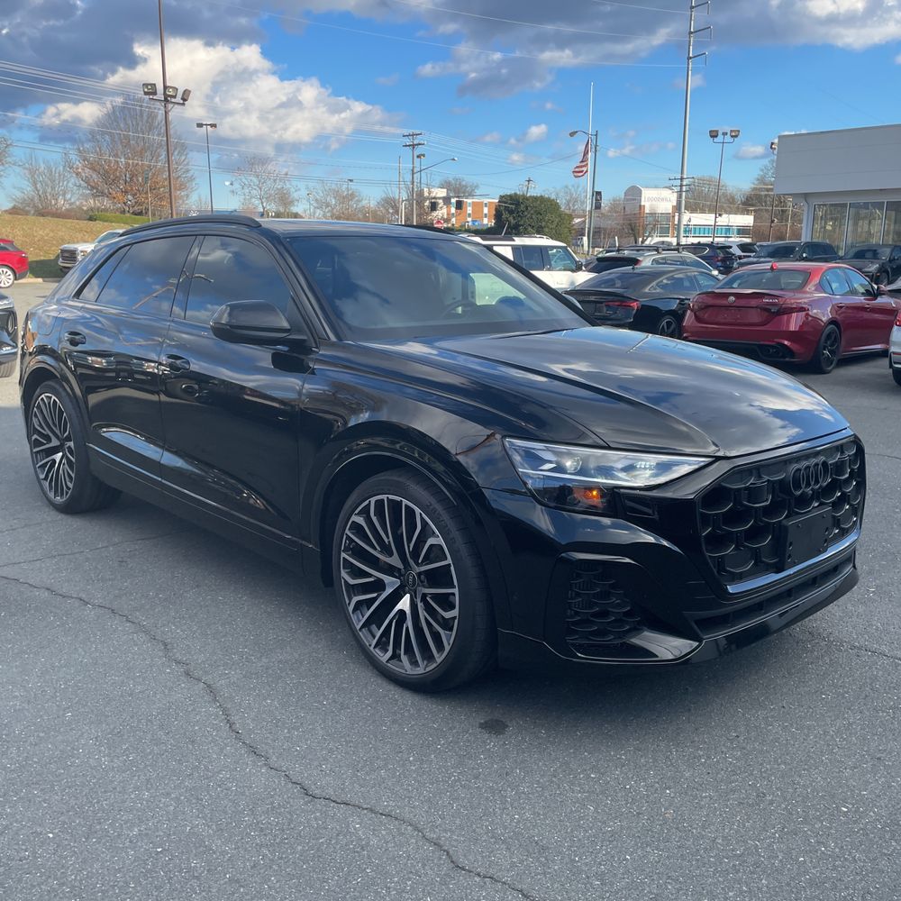 2024 Audi SQ8 Prestige