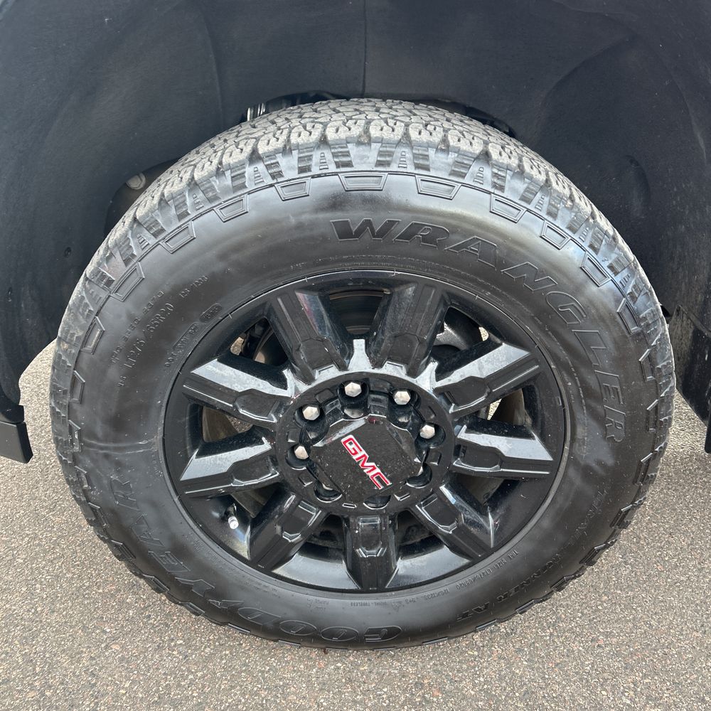 2024 GMC Sierra 2500HD AT4