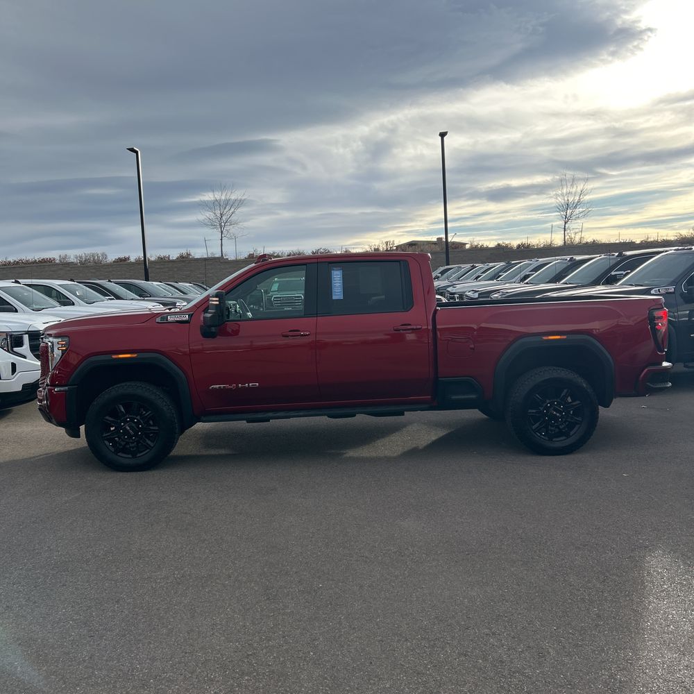 2024 GMC Sierra 2500HD AT4