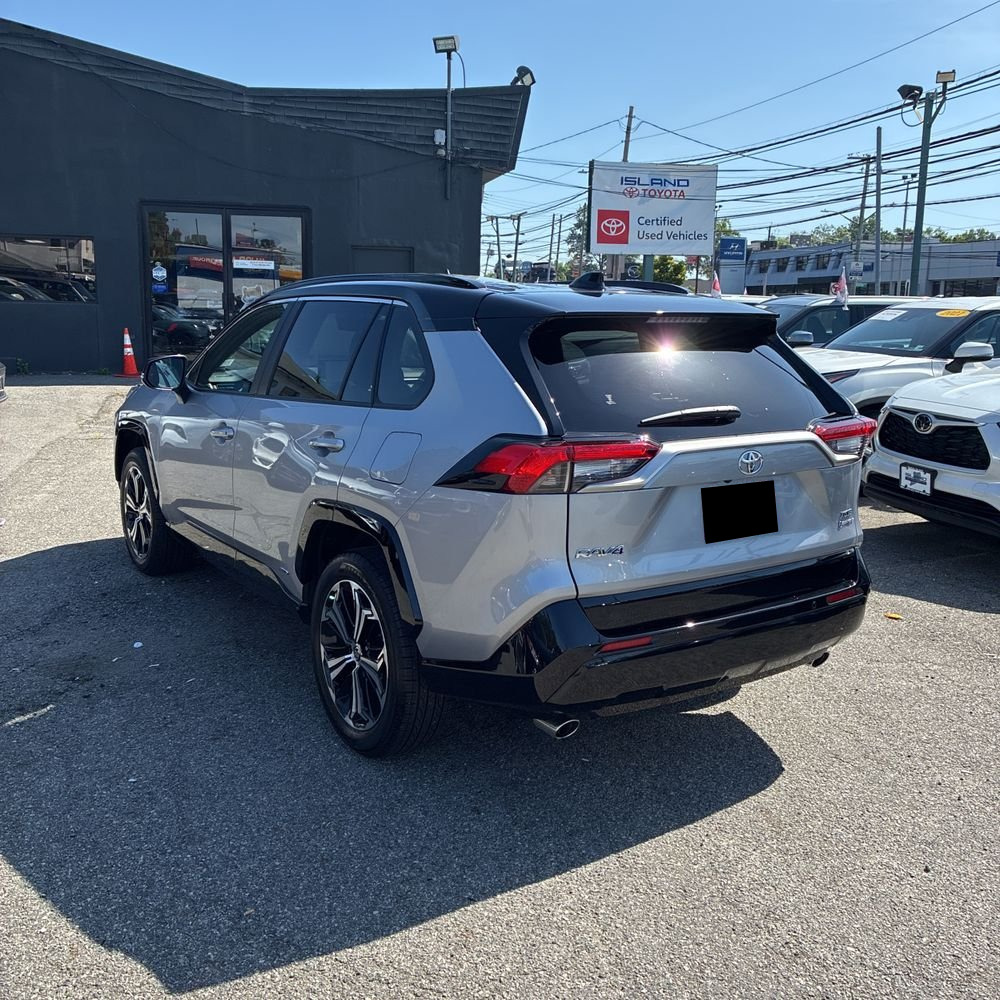 2025 Toyota RAV4 Plug-in Hybrid XSE