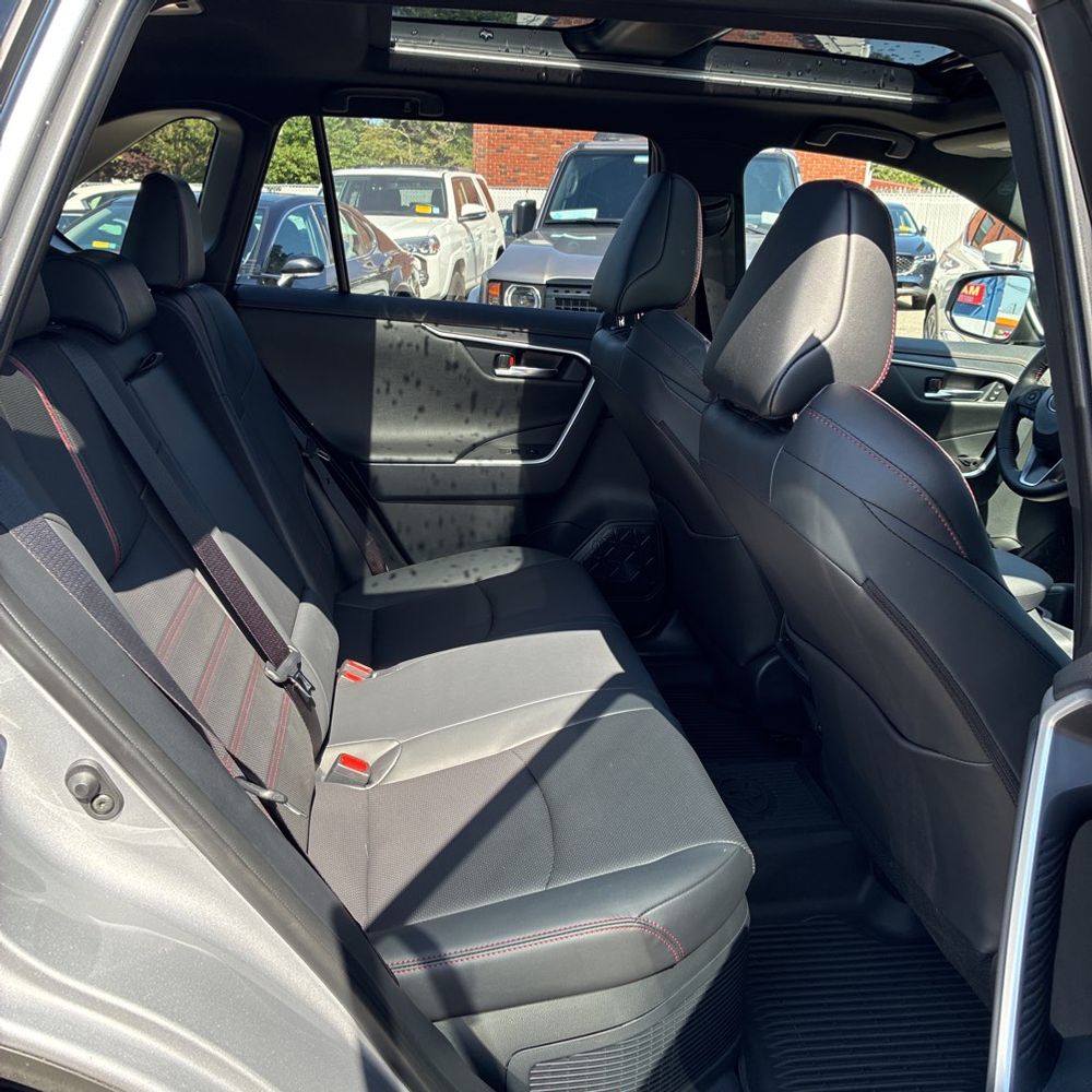 2025 Toyota RAV4 Plug-in Hybrid XSE