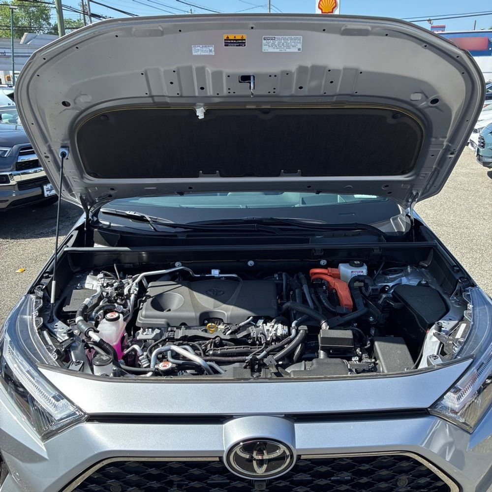 2025 Toyota RAV4 Plug-in Hybrid XSE