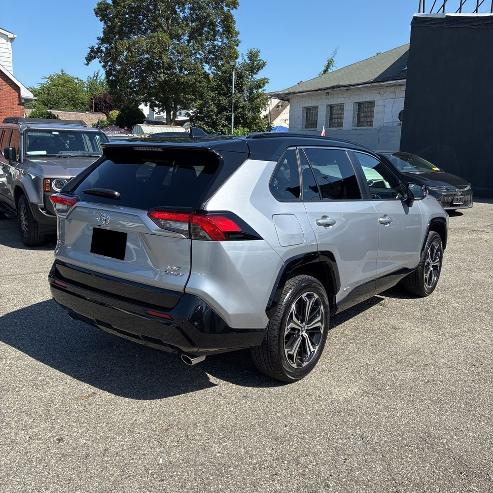 2025 Toyota RAV4 Plug-in Hybrid XSE
