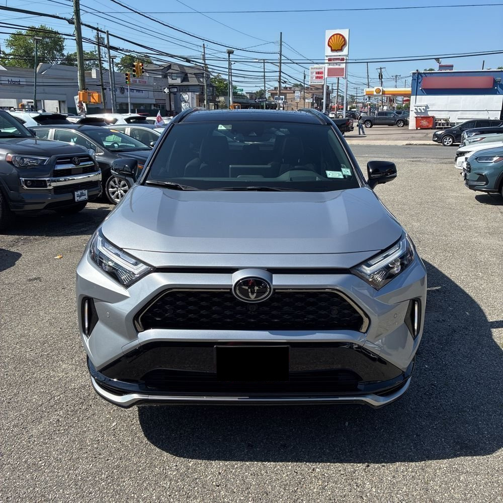2025 Toyota RAV4 Plug-in Hybrid XSE