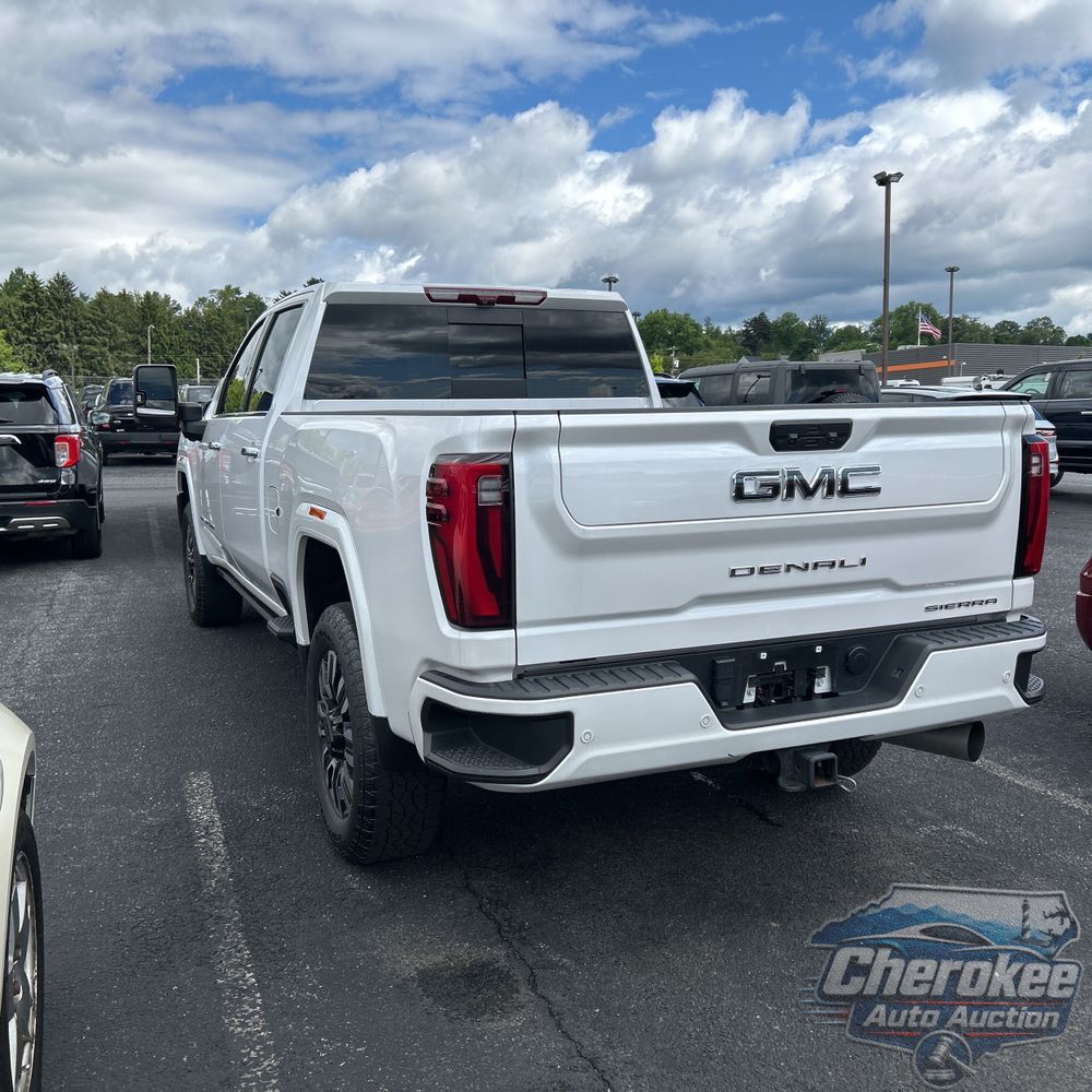 2024 GMC Sierra 2500 Denali Ultimate