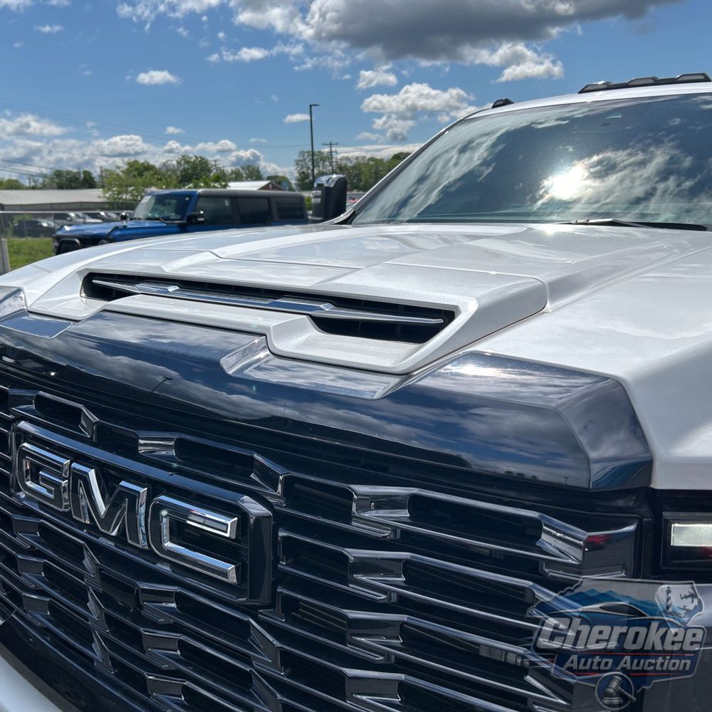 2024 GMC Sierra 2500 Denali Ultimate
