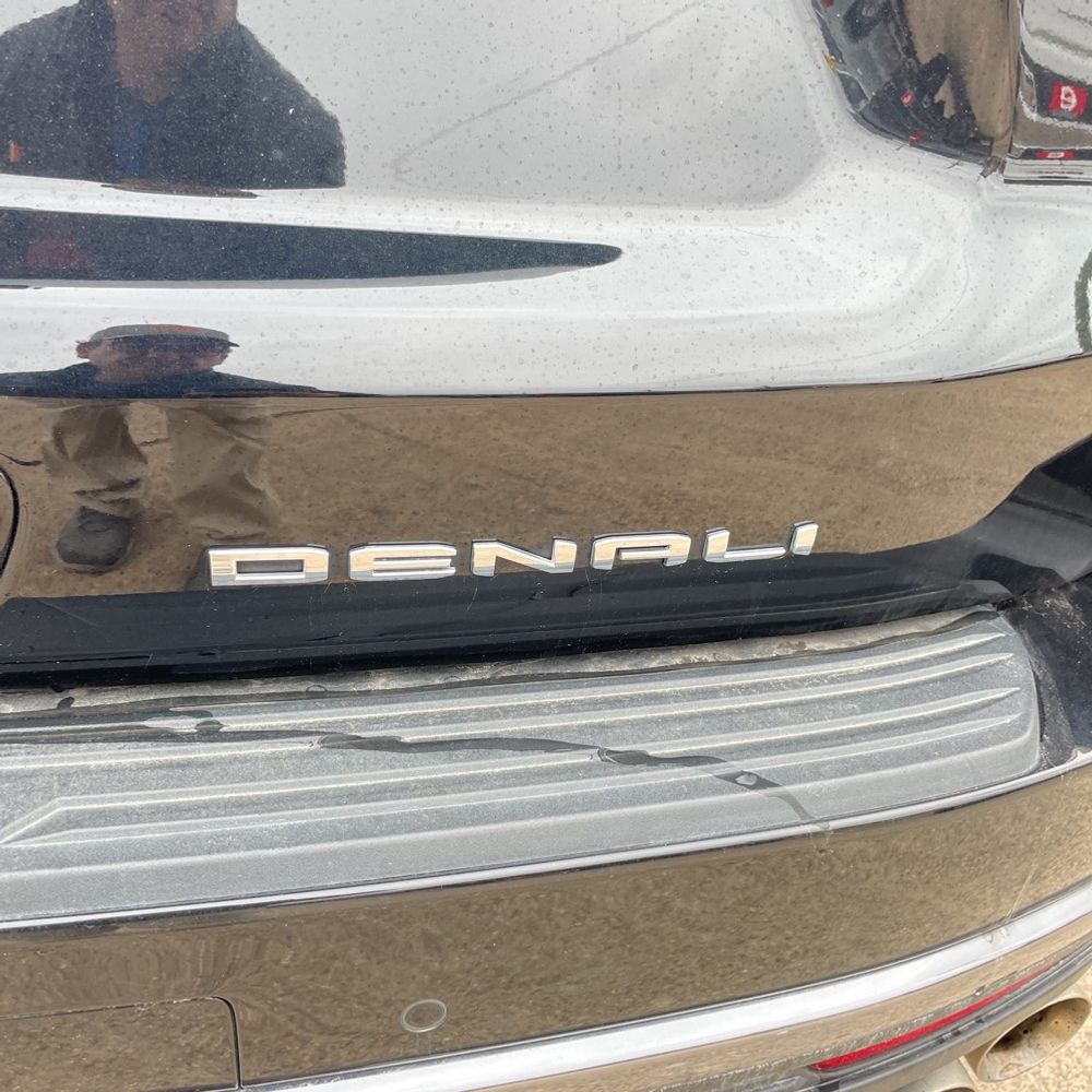 2023 GMC Yukon XL Denali Ultimate