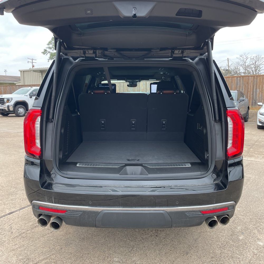 2023 GMC Yukon XL Denali Ultimate