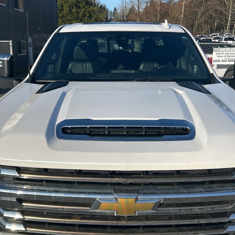 2023 Chevrolet Silverado 3500 High Country