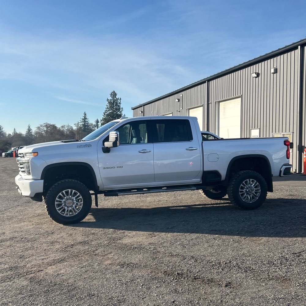 2023 Chevrolet Silverado 3500 High Country