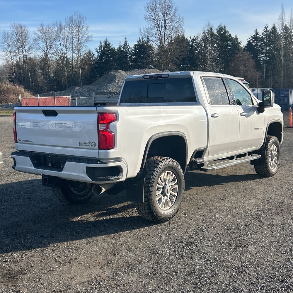 2023 Chevrolet Silverado 3500 High Country