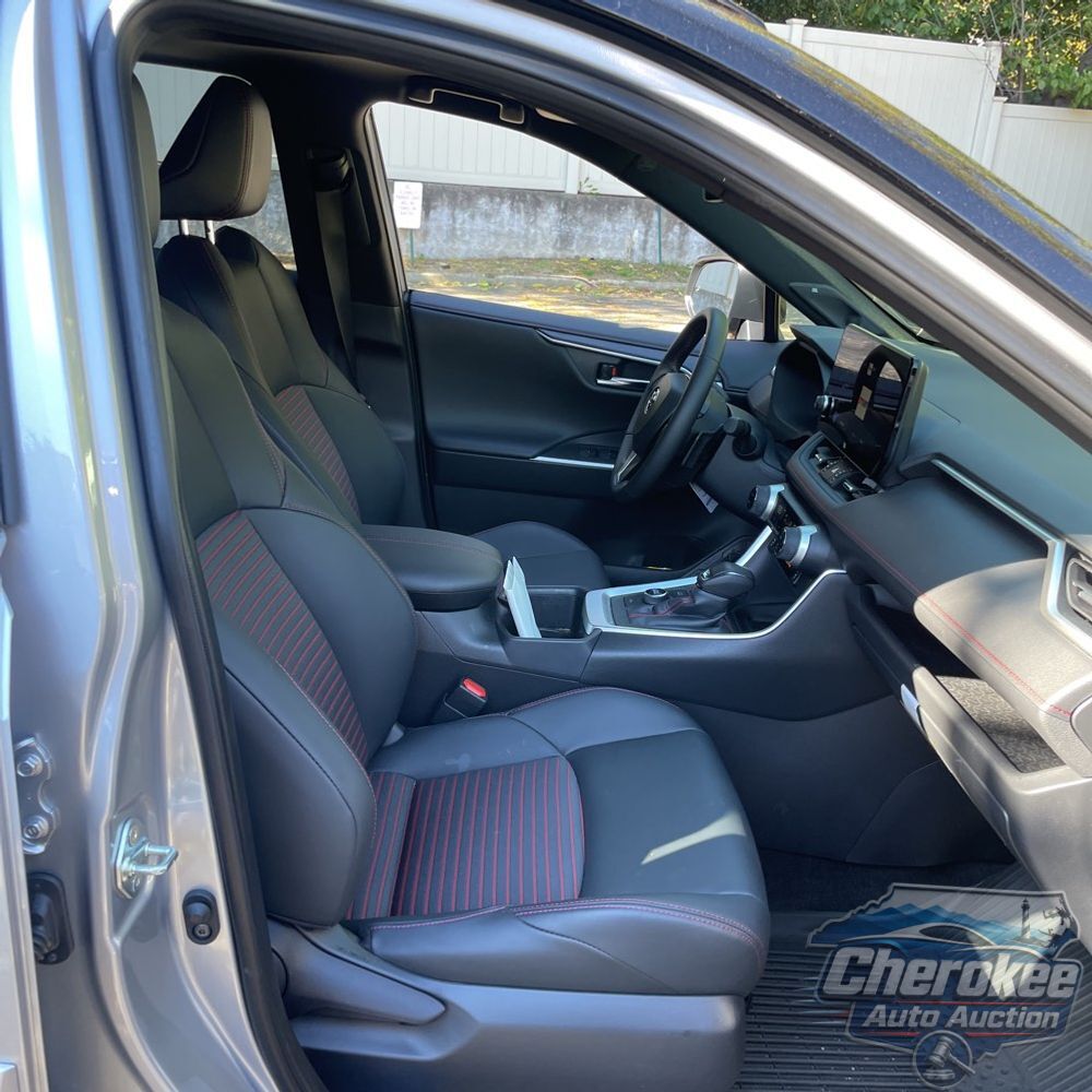 2025 Toyota RAV4 Plug-in Hybrid XSE