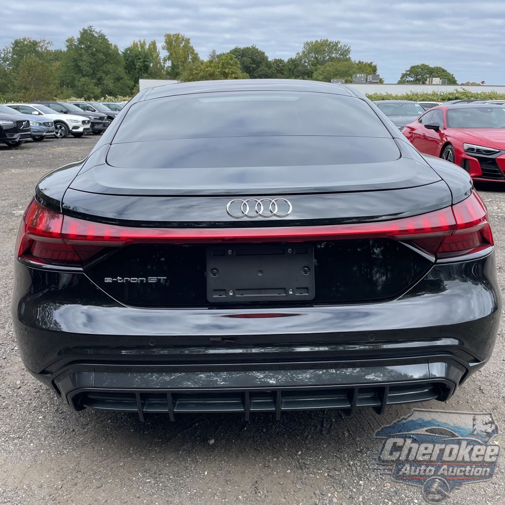 2023 Audi e-tron GT Prestige