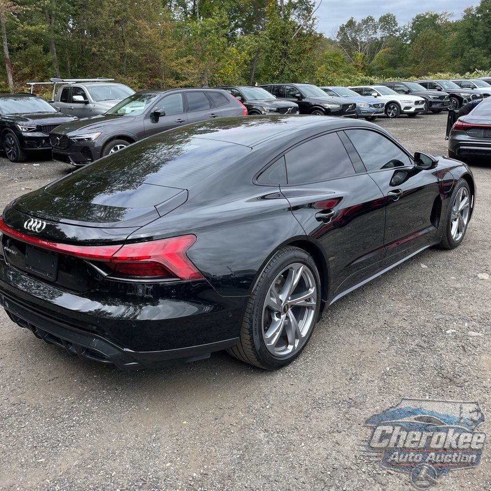 2023 Audi e-tron GT Prestige