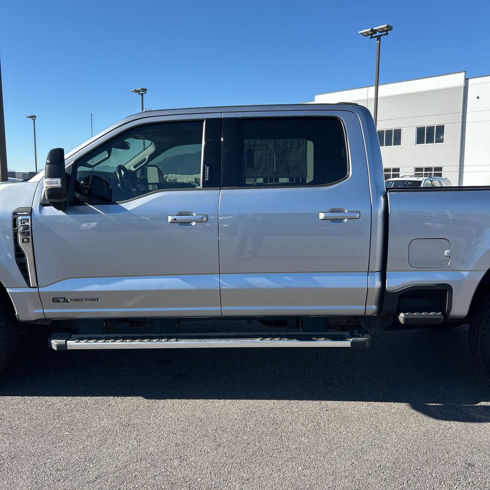 2024 Ford F350 S/D Lariat