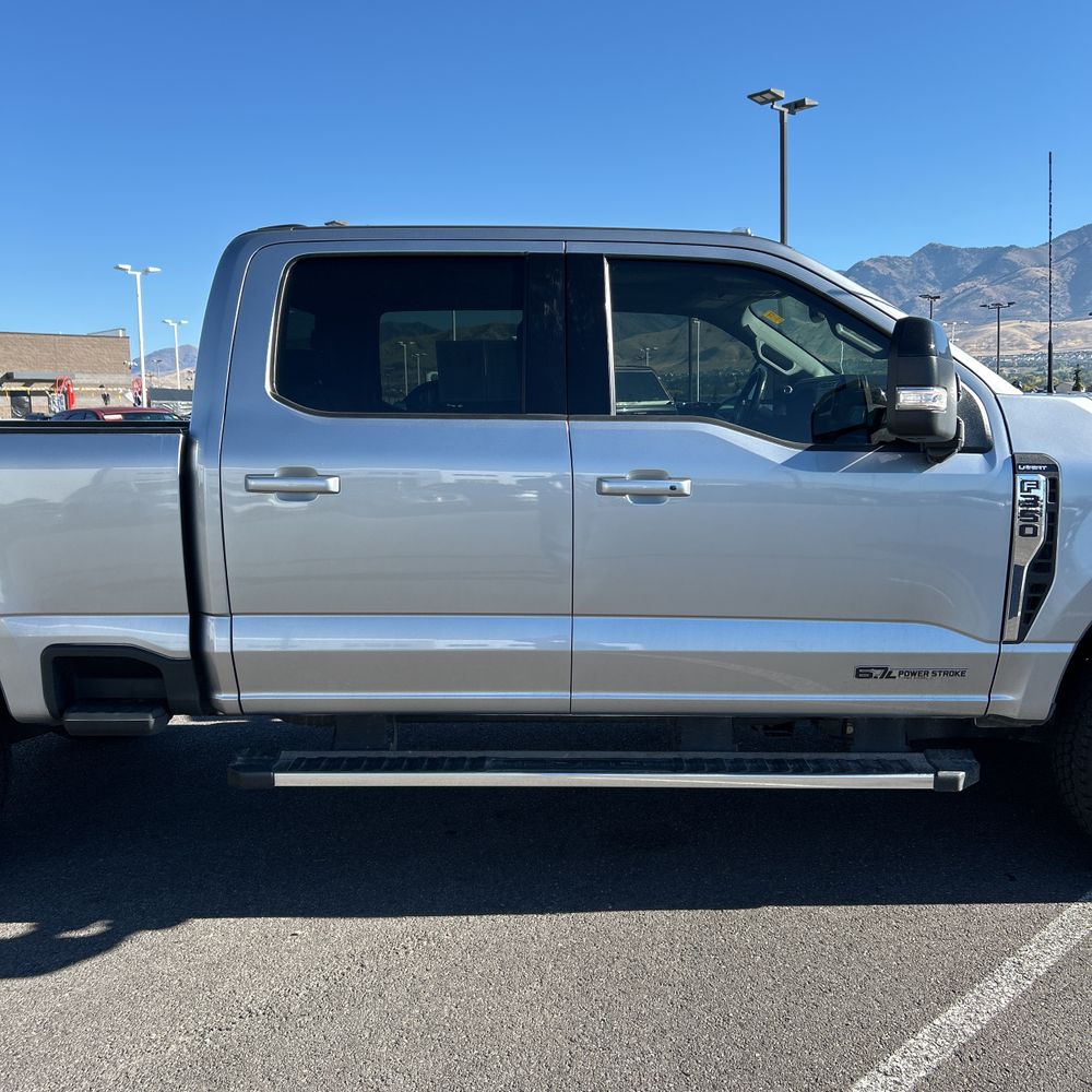 2024 Ford F350 S/D Lariat