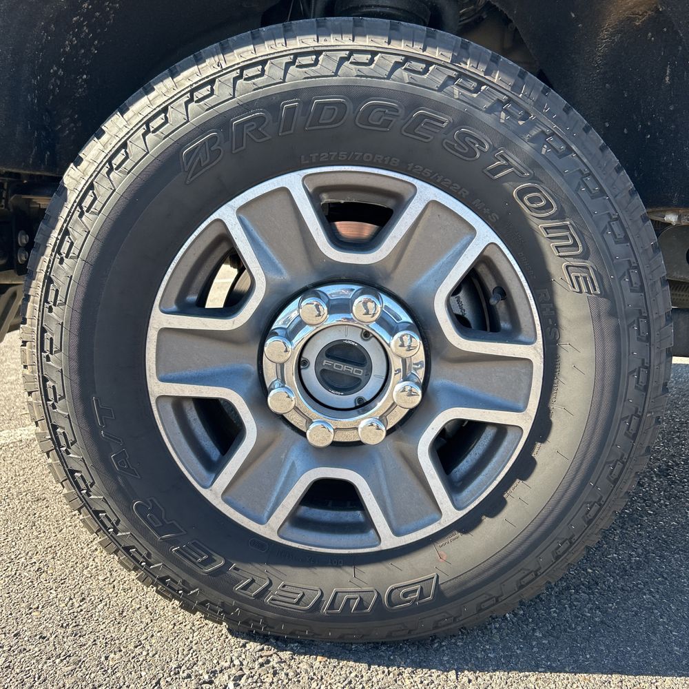 2024 Ford F350 S/D Lariat