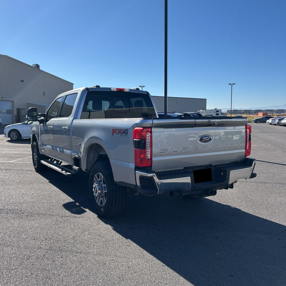 2024 Ford F350 S/D Lariat