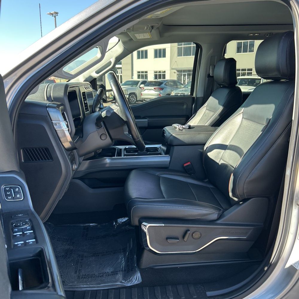 2024 Ford F350 S/D Lariat