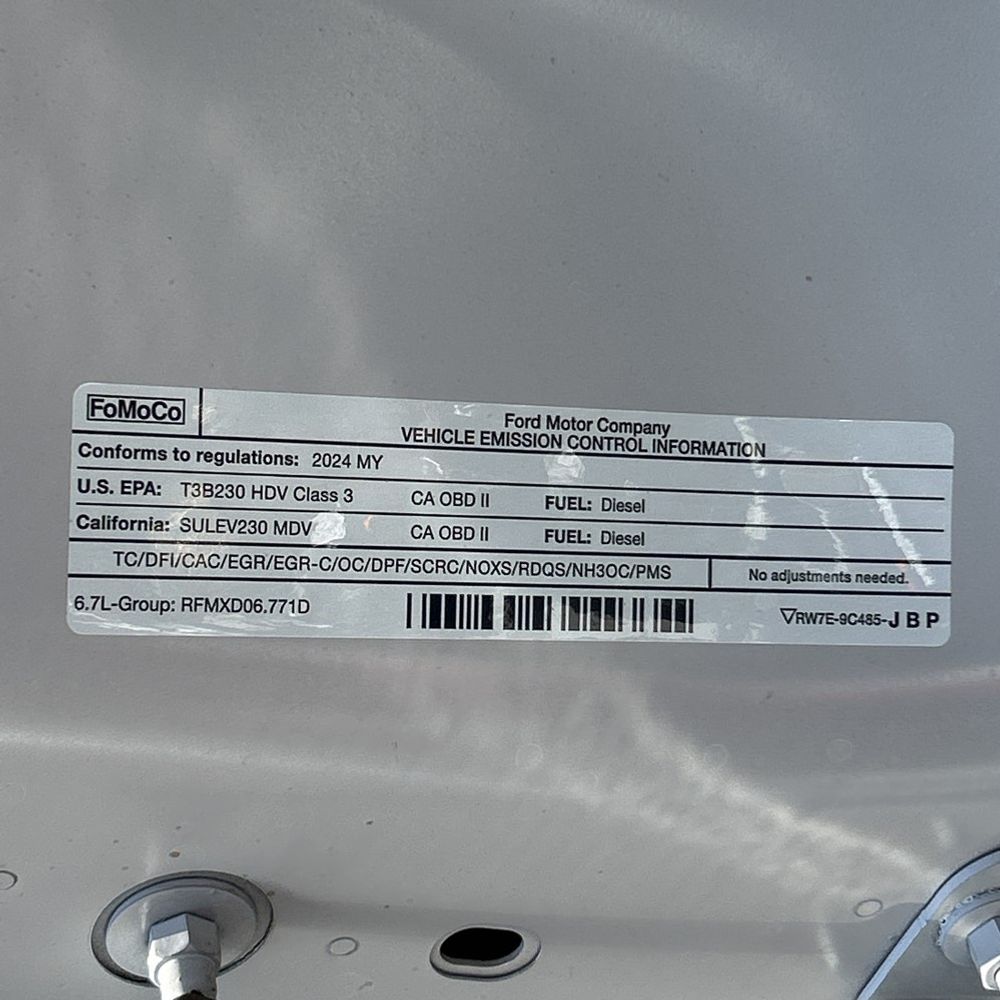 2024 Ford F350 S/D Lariat