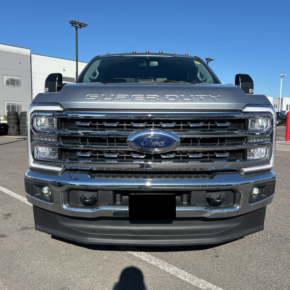 2024 Ford F350 S/D Lariat