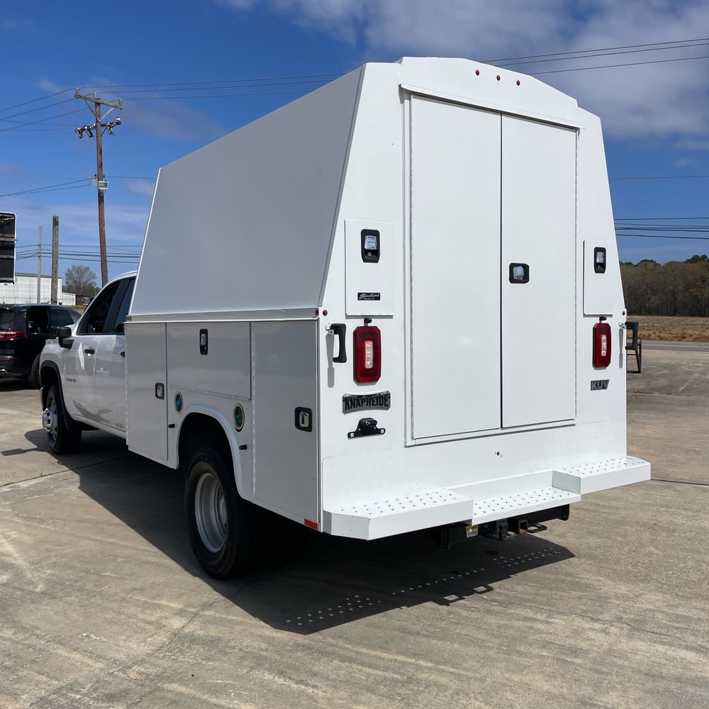2024 Chevrolet Silverado 3500HD CC Work Truck