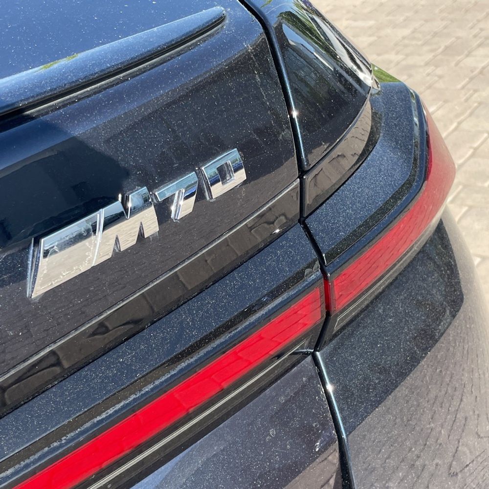 2024 BMW i7 M70