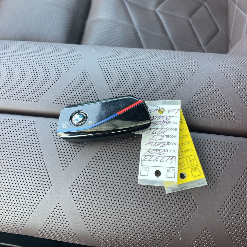2024 BMW i7 M70