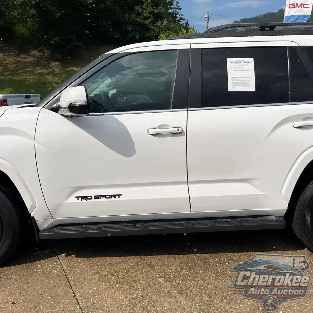 2024 Toyota Sequoia SR5