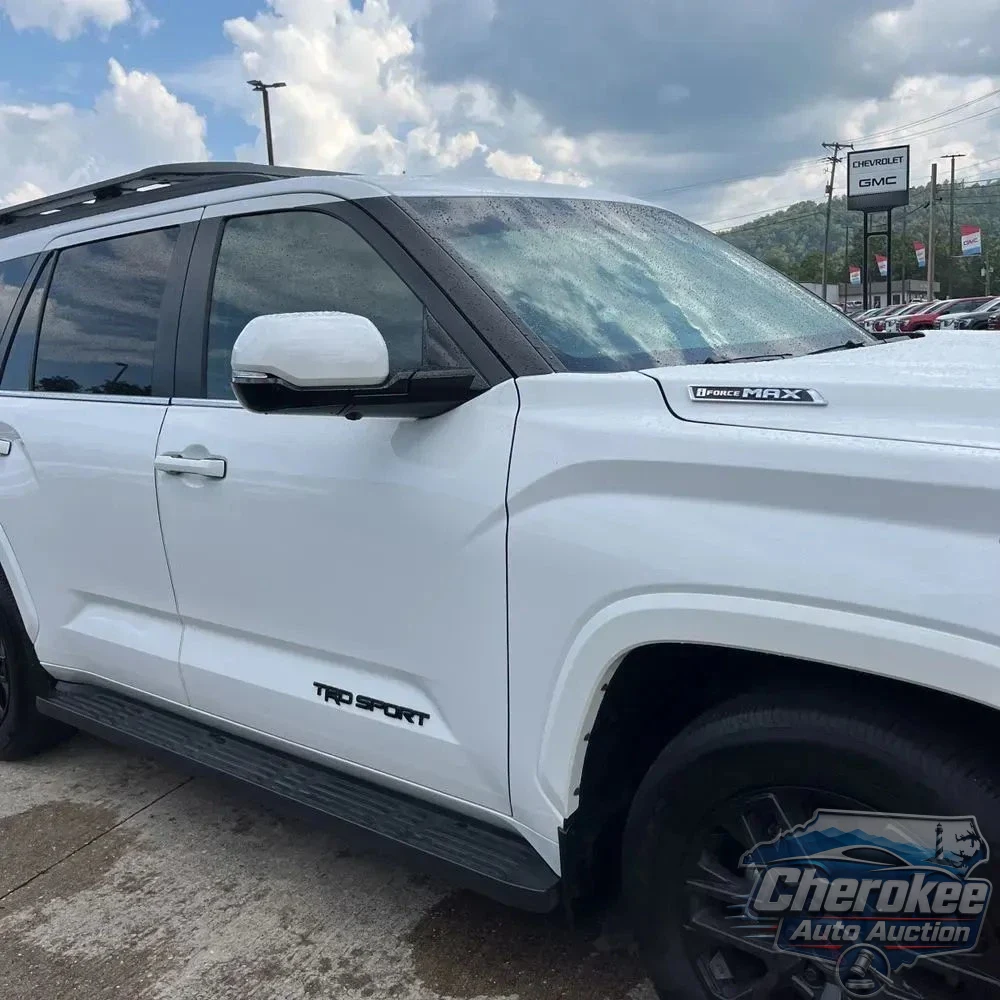 2024 Toyota Sequoia SR5