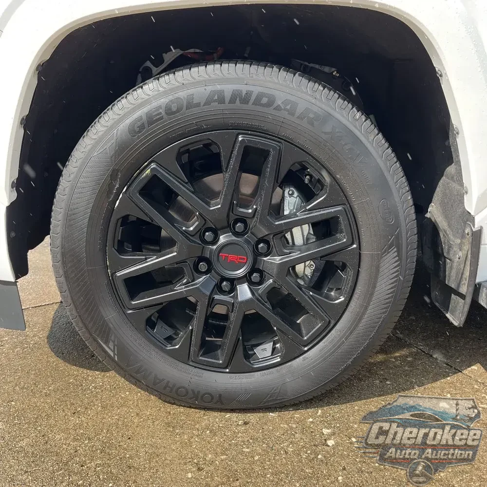 2024 Toyota Sequoia SR5