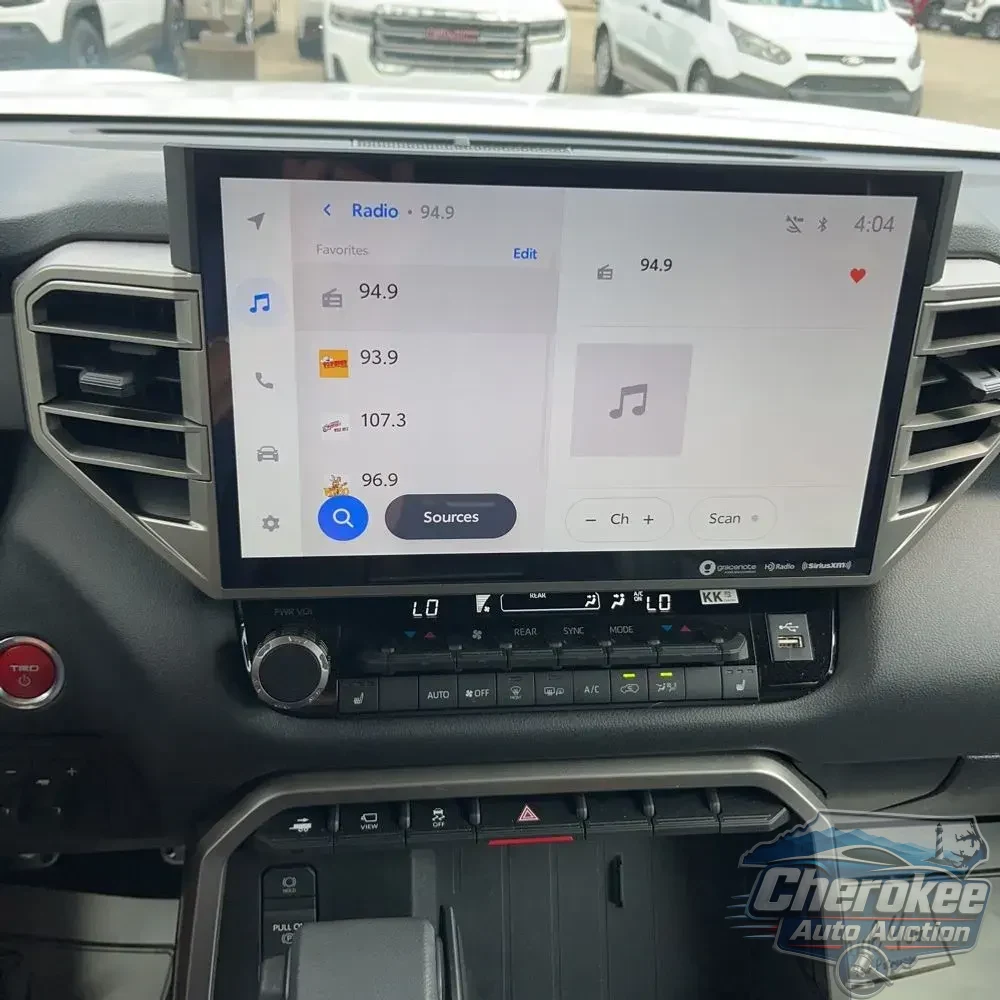 2024 Toyota Sequoia SR5