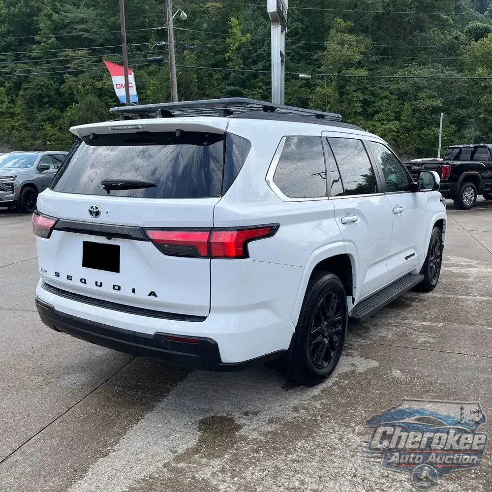 2024 Toyota Sequoia SR5
