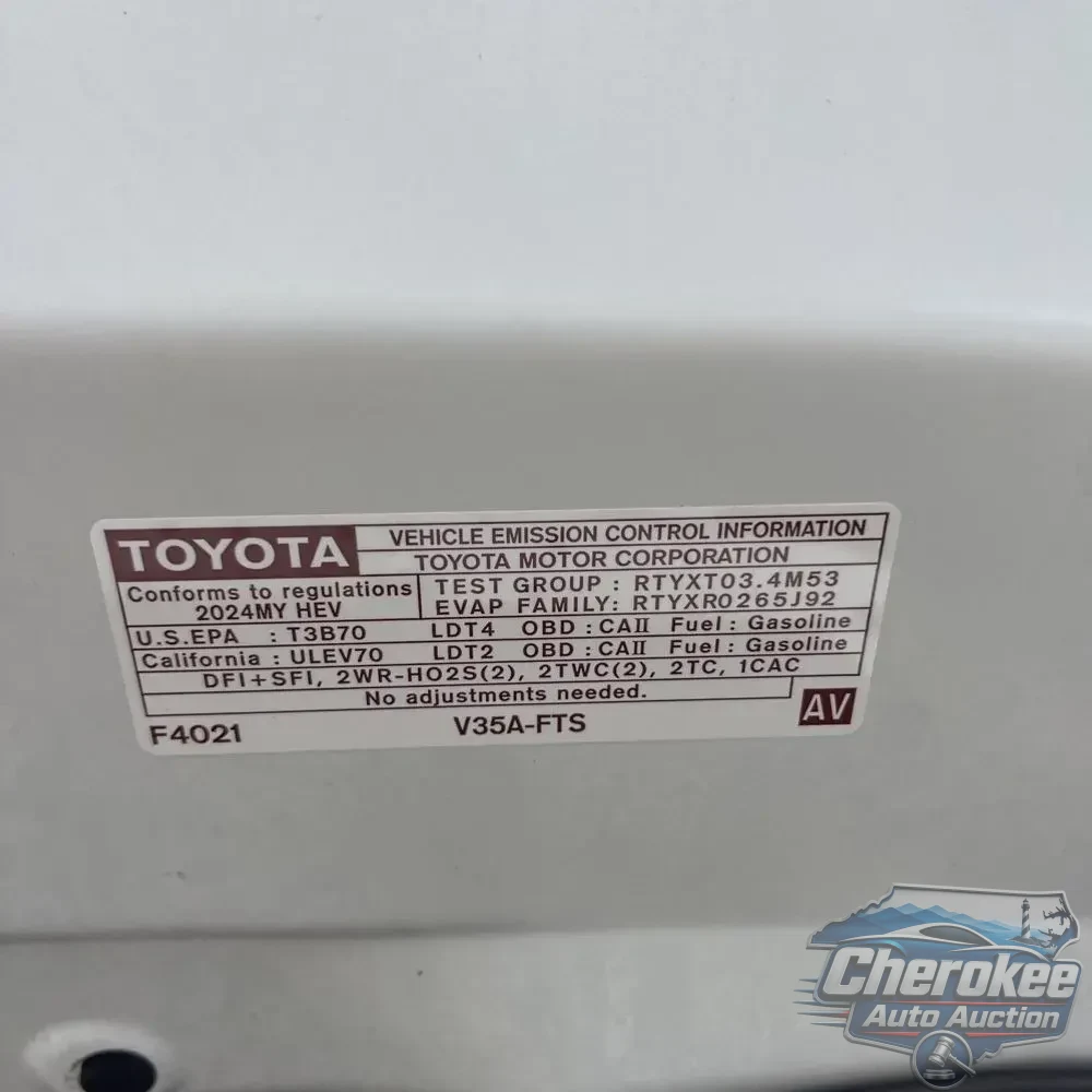 2024 Toyota Sequoia SR5
