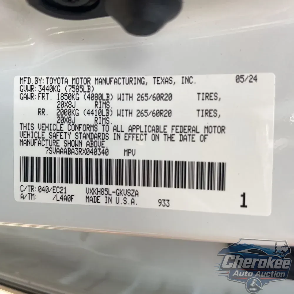 2024 Toyota Sequoia SR5