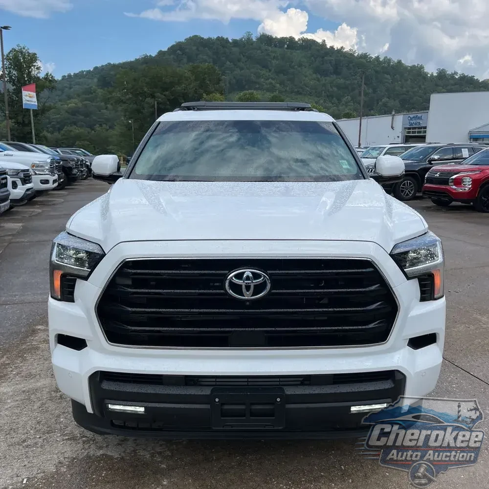 2024 Toyota Sequoia SR5