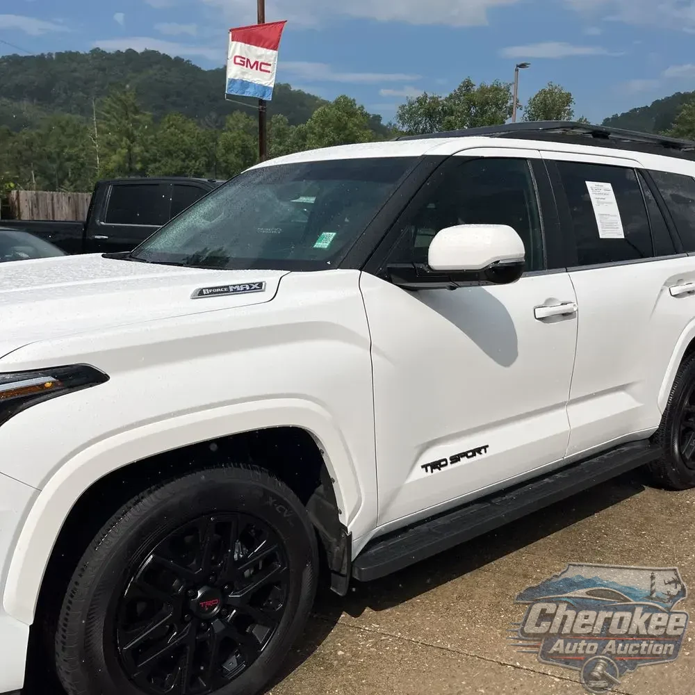 2024 Toyota Sequoia SR5