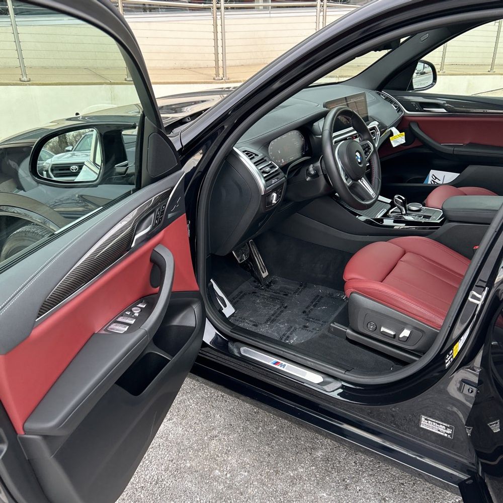 2024 BMW X3 M40i