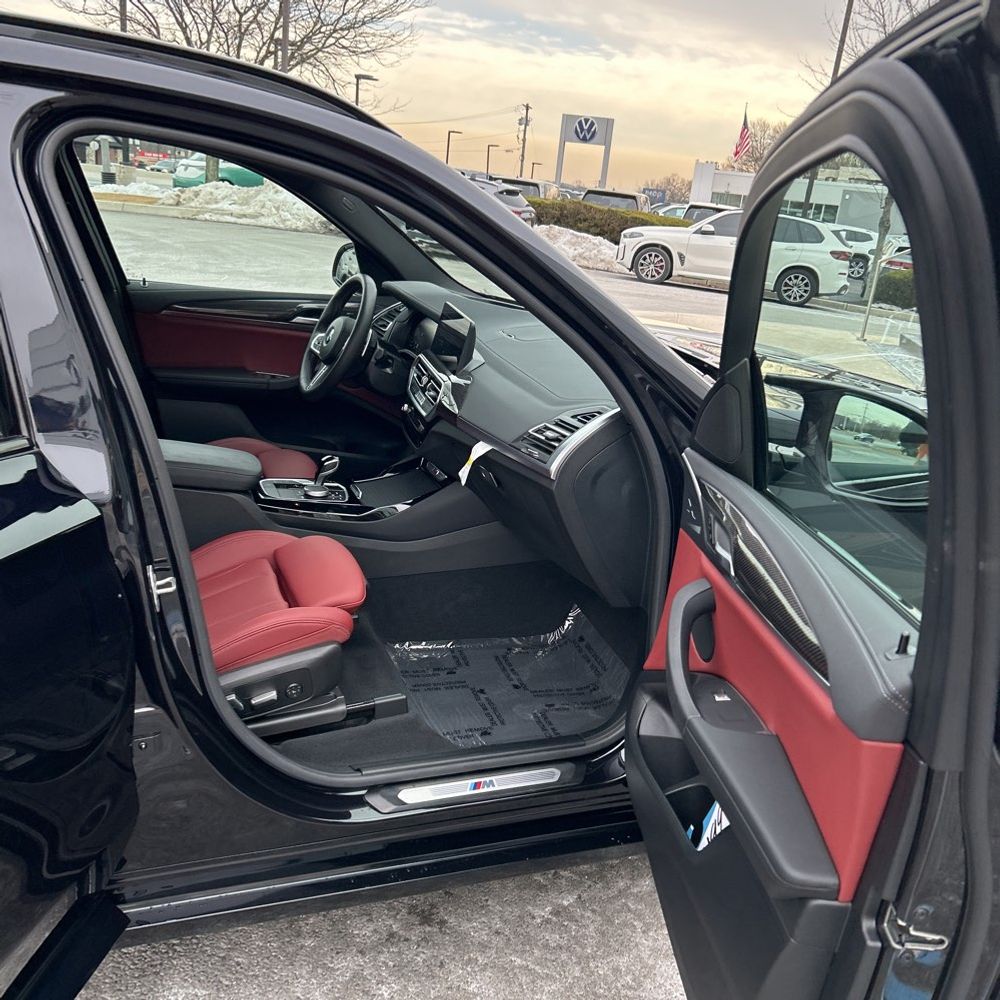 2024 BMW X3 M40i