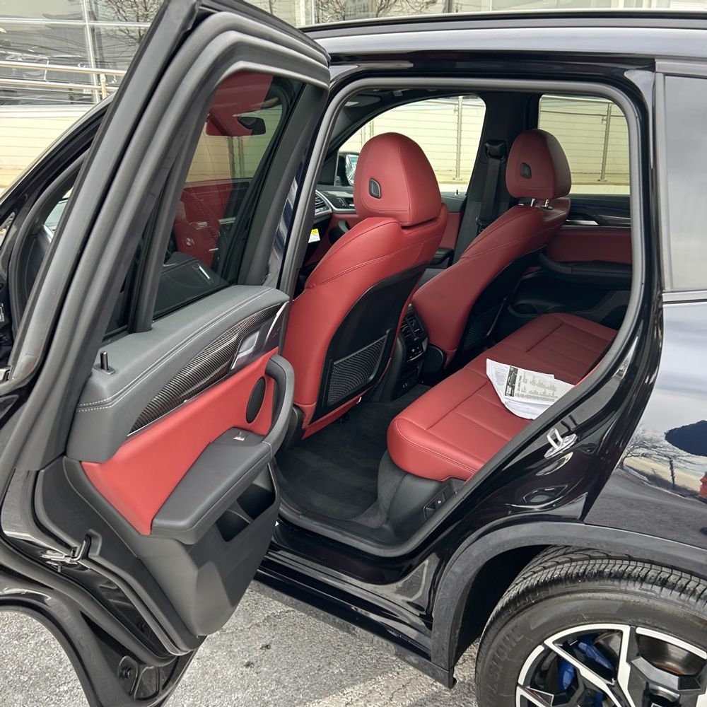 2024 BMW X3 M40i