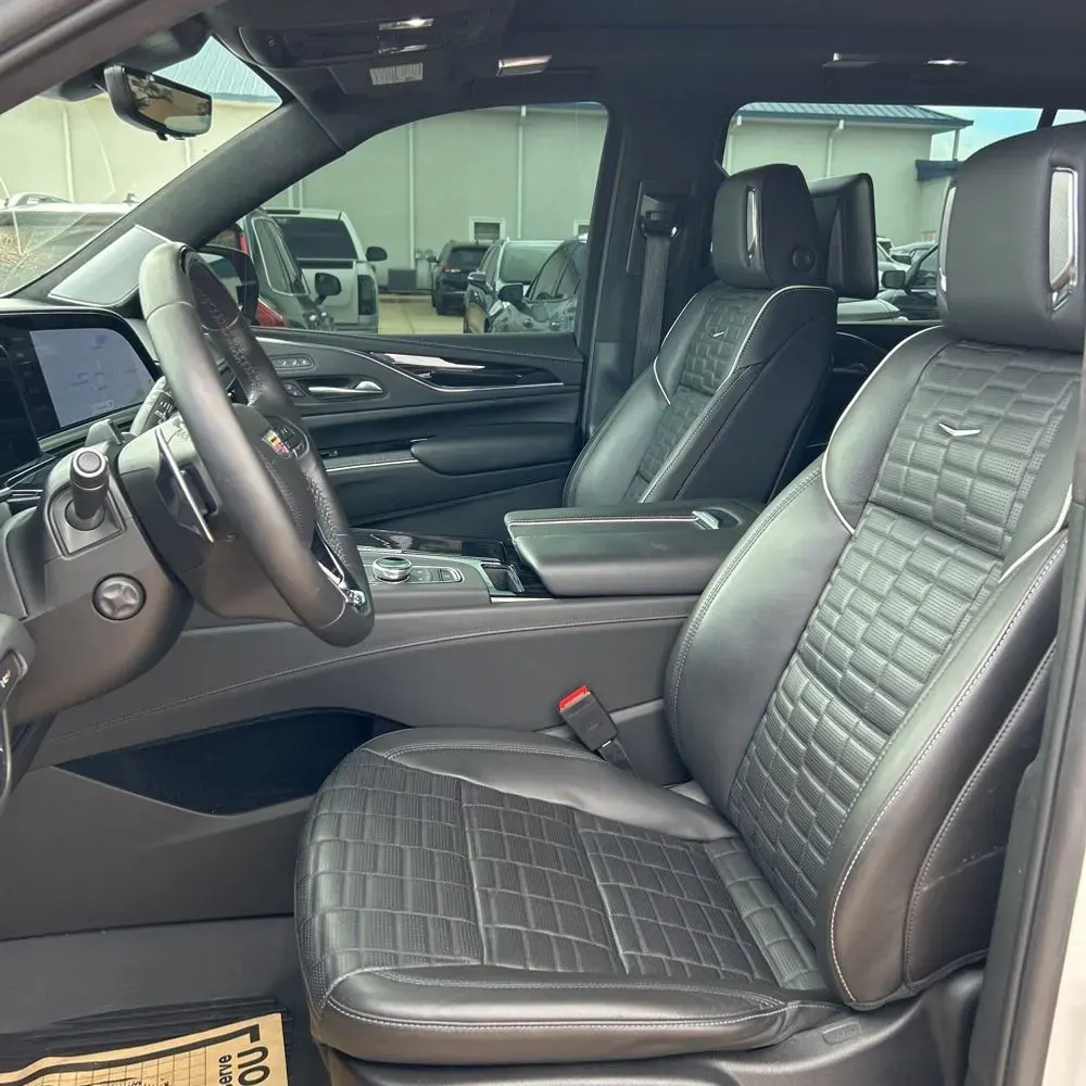 2023 Cadillac Escalade-V ESV Base