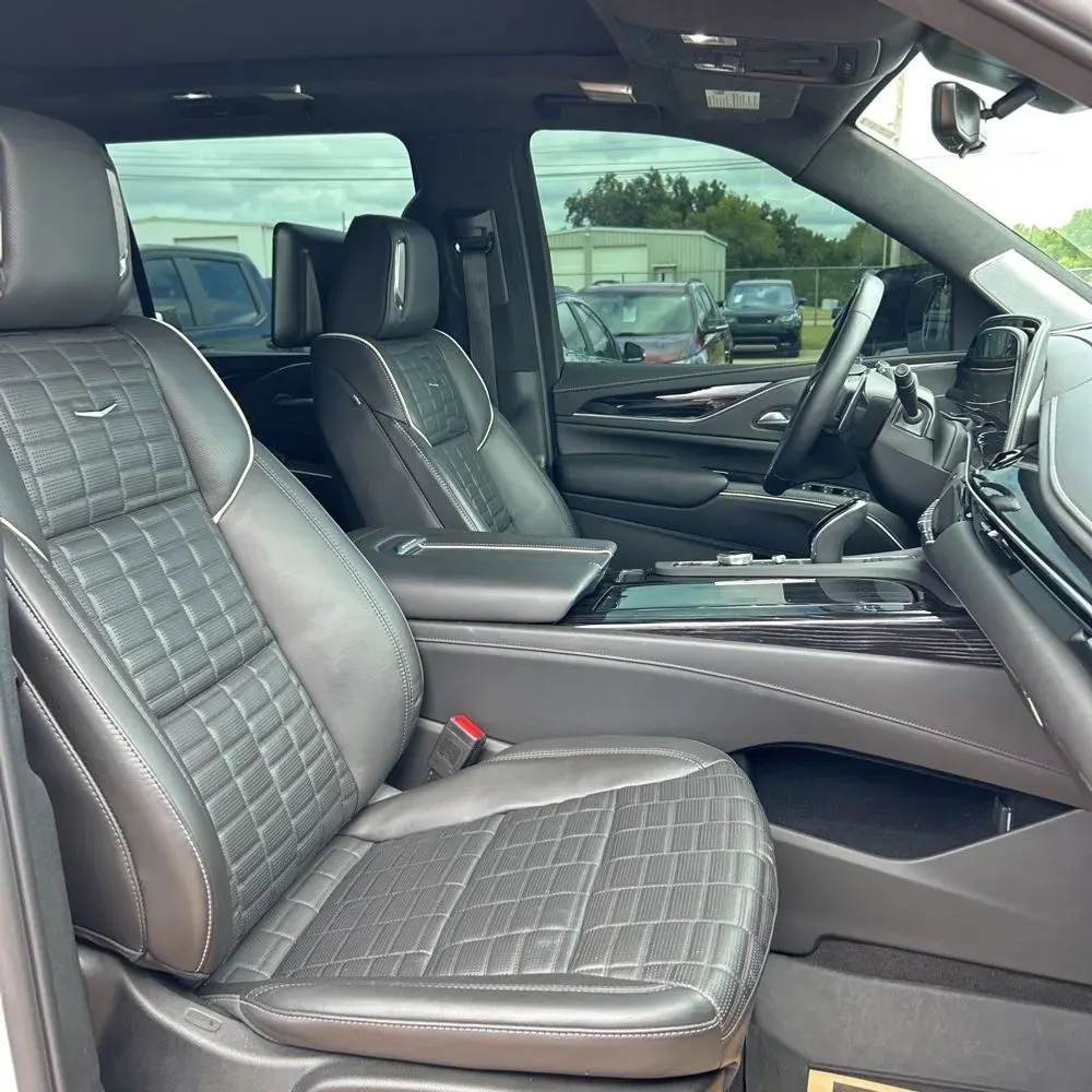 2023 Cadillac Escalade-V ESV Base