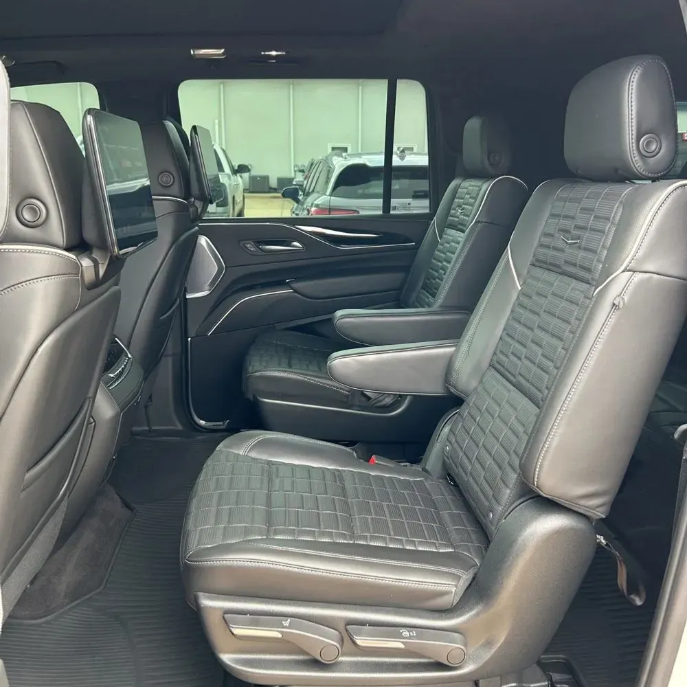 2023 Cadillac Escalade-V ESV Base