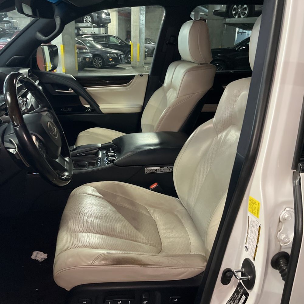 2020 Lexus LX 570 Three-Row