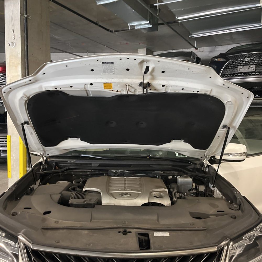 2020 Lexus LX 570 Three-Row